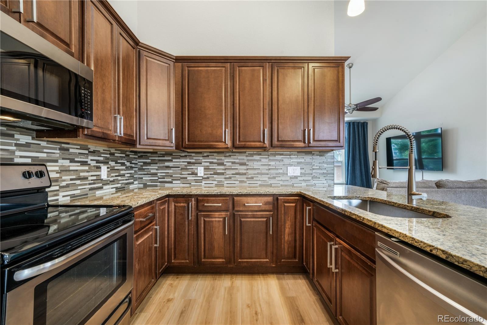 MLS Image #10 for 8525  sassafras drive,colorado springs, Colorado