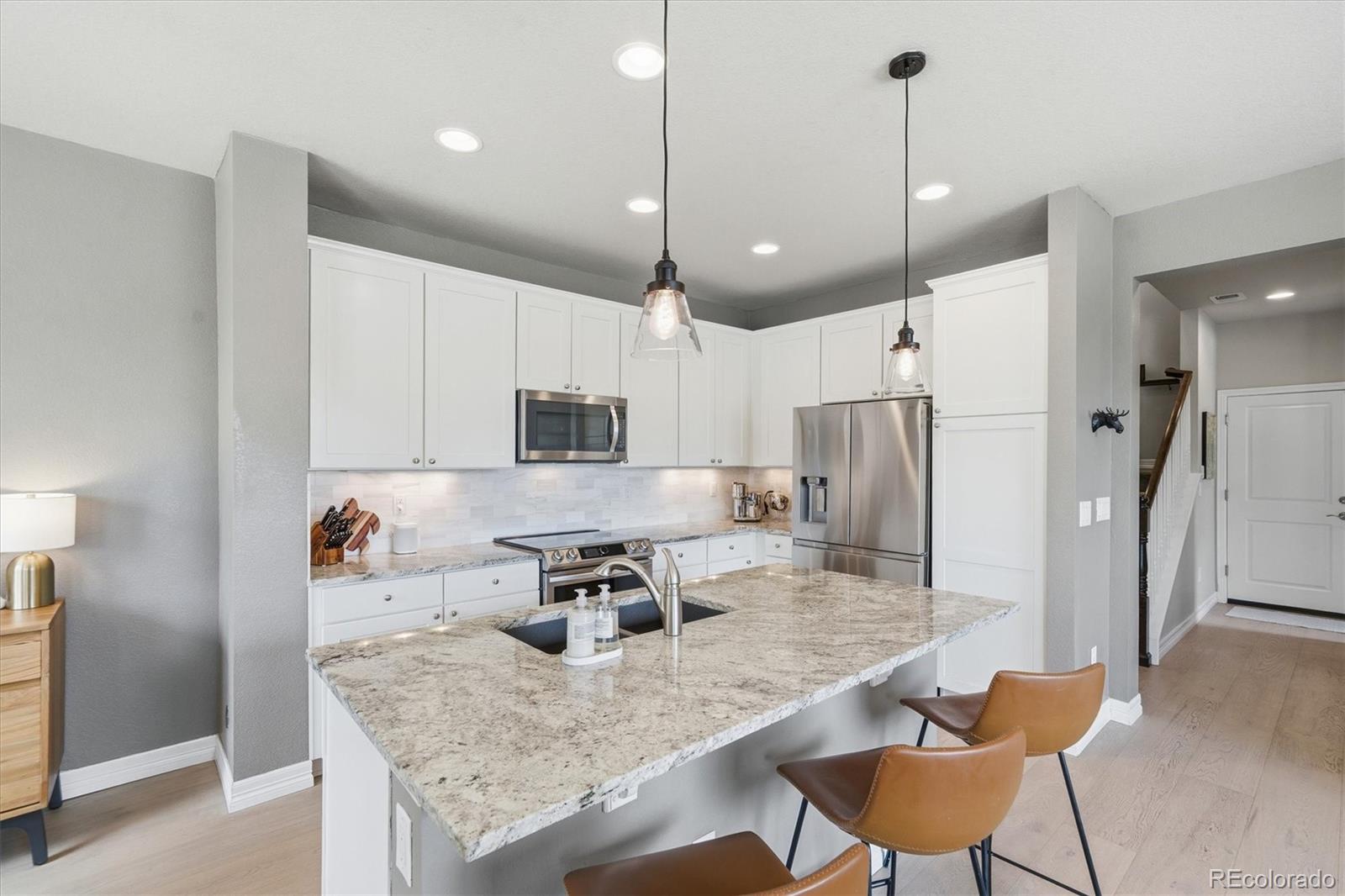 MLS Image #2 for 7486 s logan street,littleton, Colorado