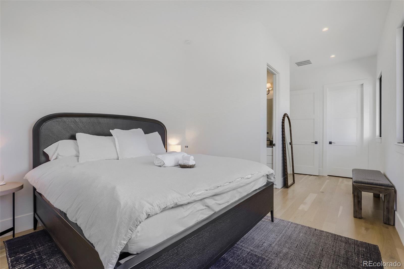 MLS Image #25 for 301  krameria street,denver, Colorado