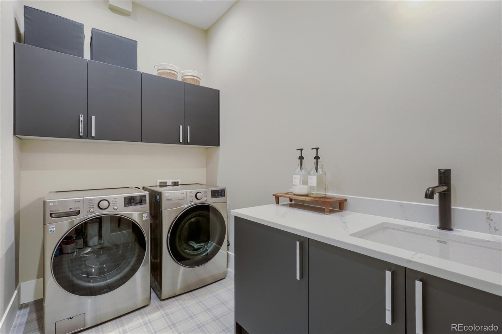 MLS Image #27 for 301  krameria street,denver, Colorado
