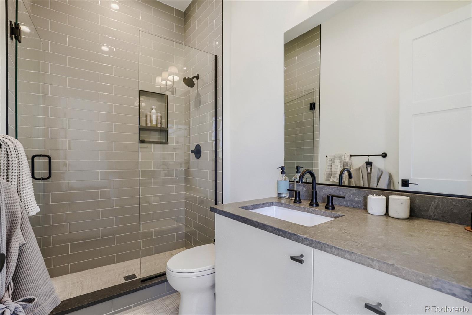 MLS Image #34 for 301  krameria street,denver, Colorado