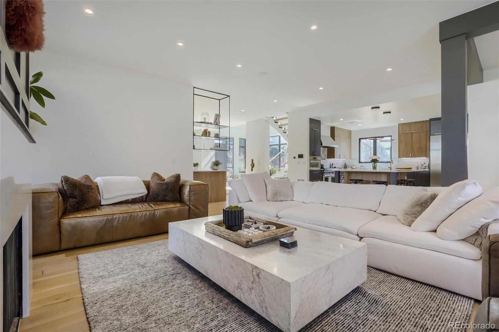 MLS Image #6 for 301  krameria street,denver, Colorado