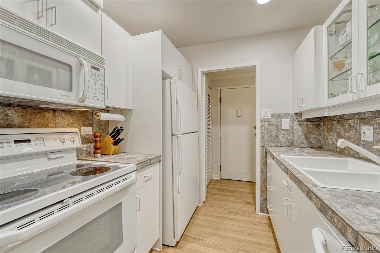MLS Image #10 for 1200 n humboldt street 102,denver, Colorado