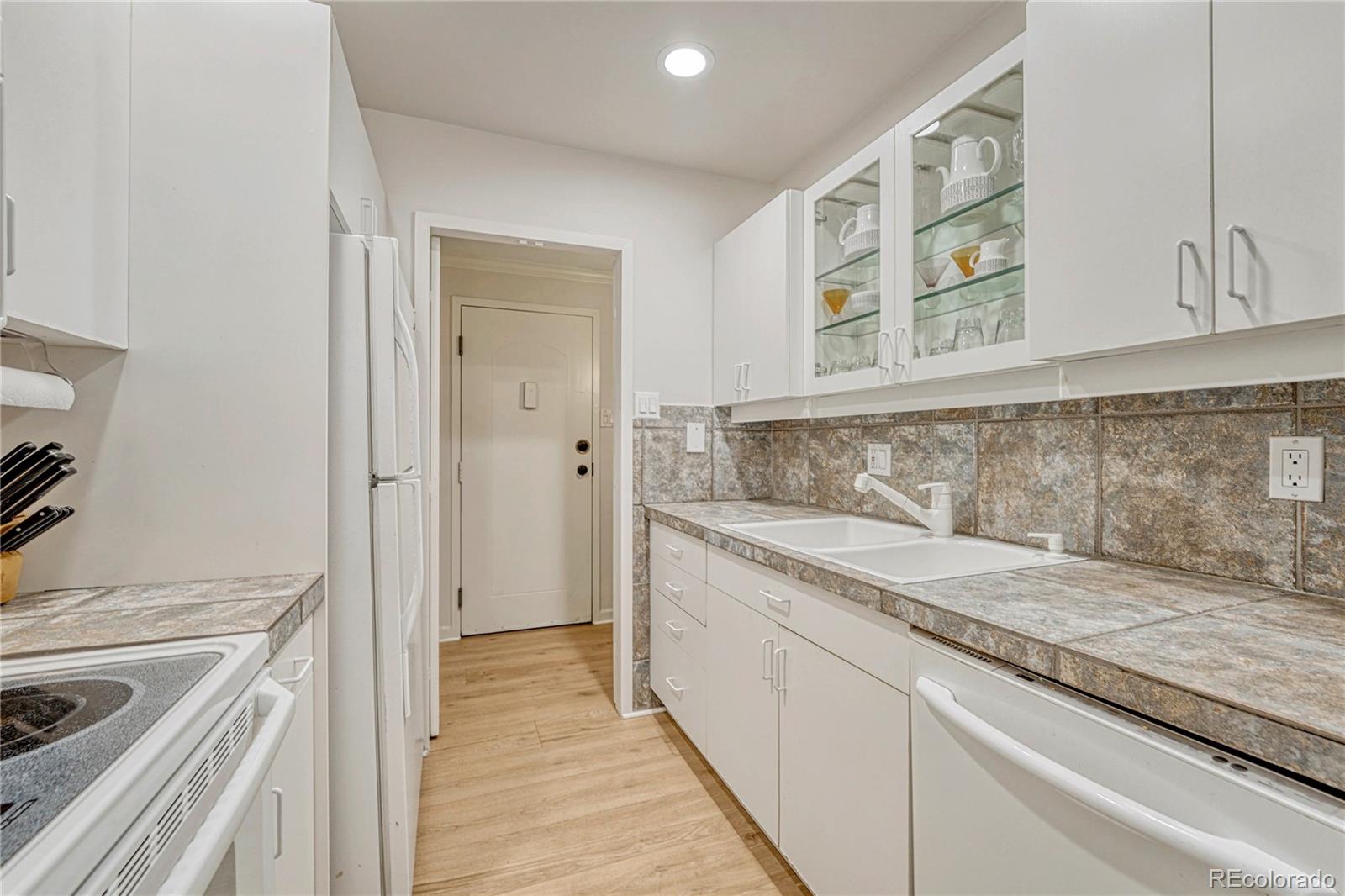 MLS Image #9 for 1200 n humboldt street 102,denver, Colorado