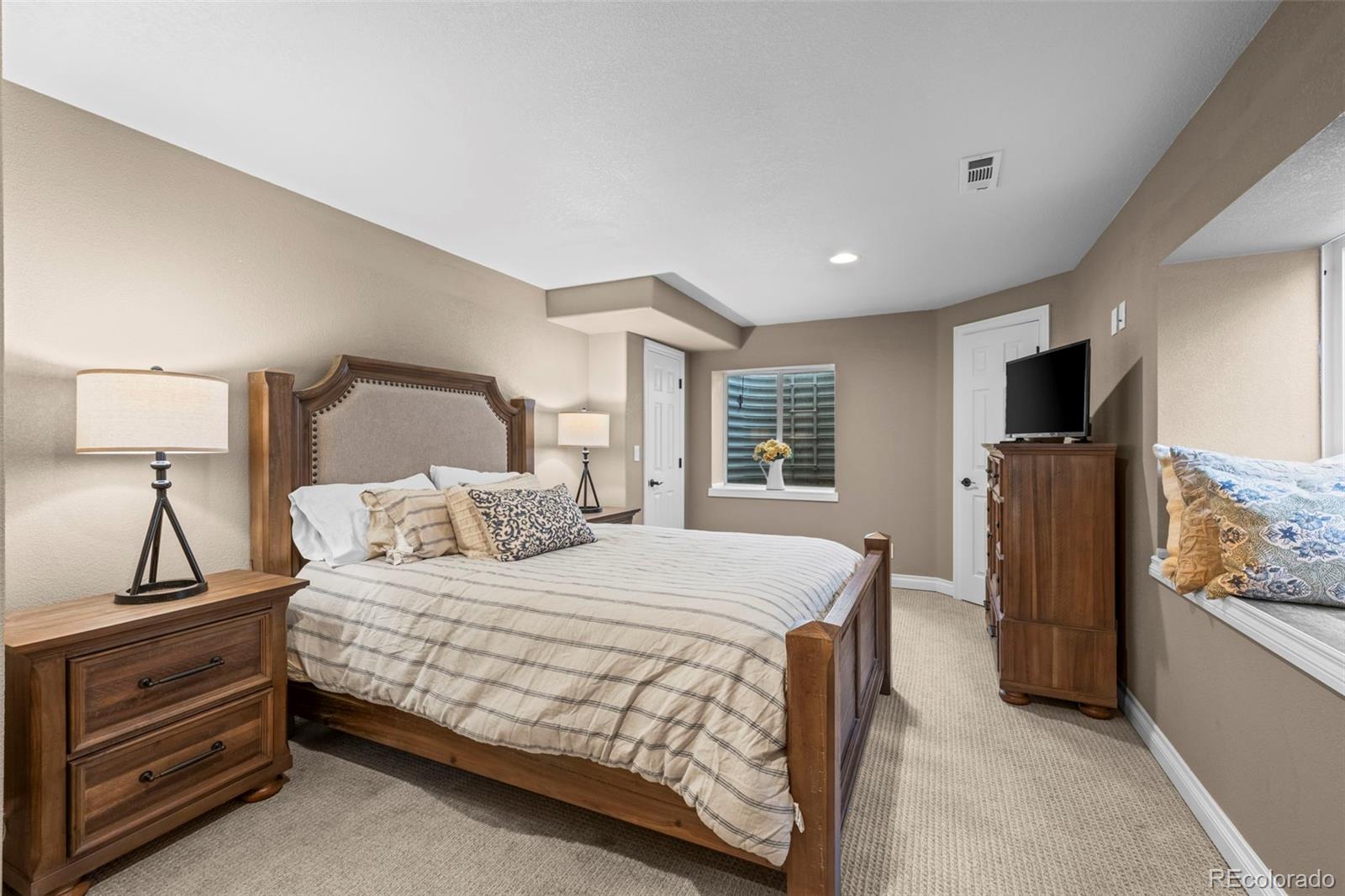 MLS Image #38 for 5565  southwind circle,elizabeth, Colorado
