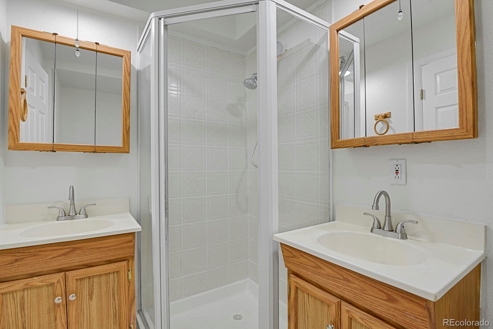 MLS Image #15 for 18937 e kent circle,aurora, Colorado