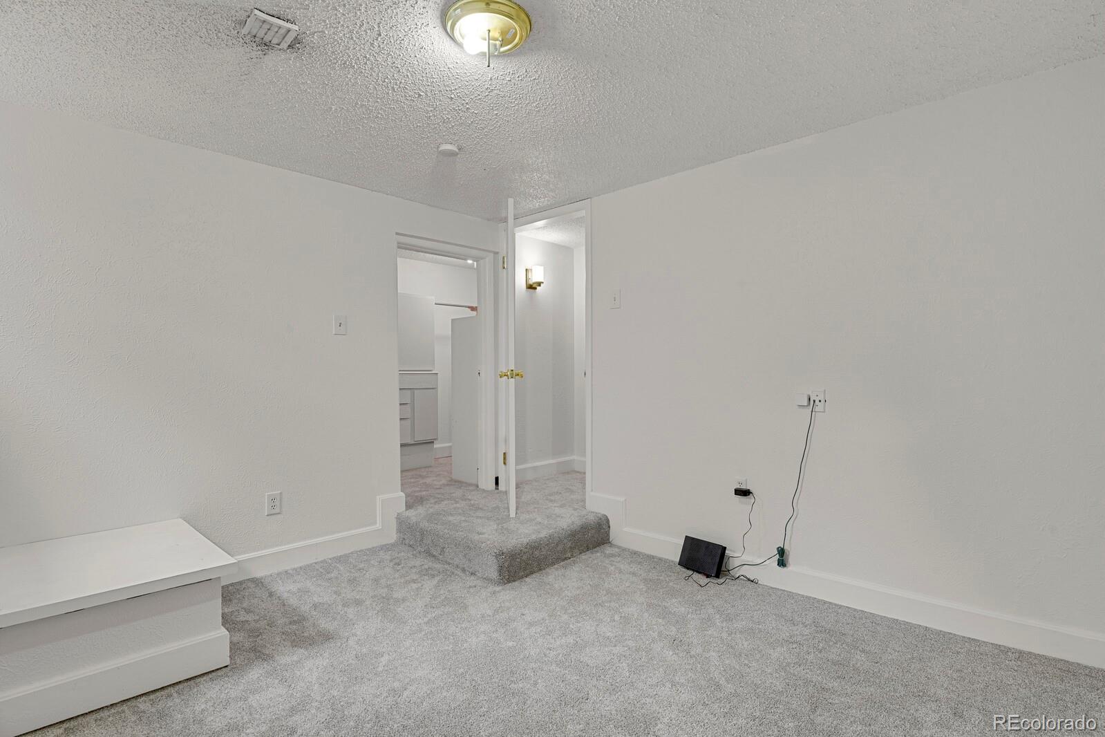 MLS Image #29 for 18937 e kent circle,aurora, Colorado