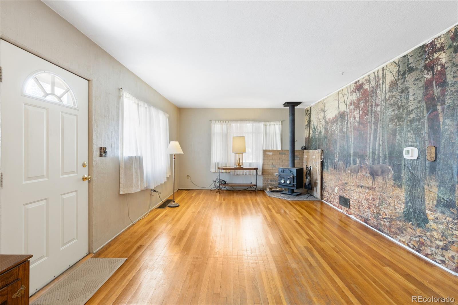 MLS Image #13 for 2530 e uintah street,colorado springs, Colorado