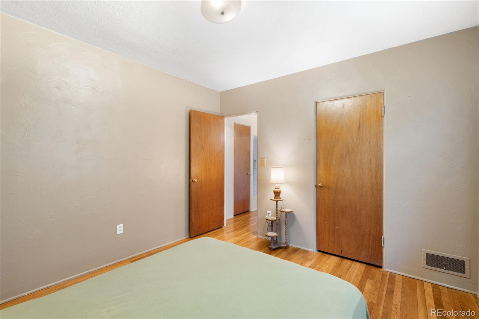 MLS Image #26 for 2530 e uintah street,colorado springs, Colorado