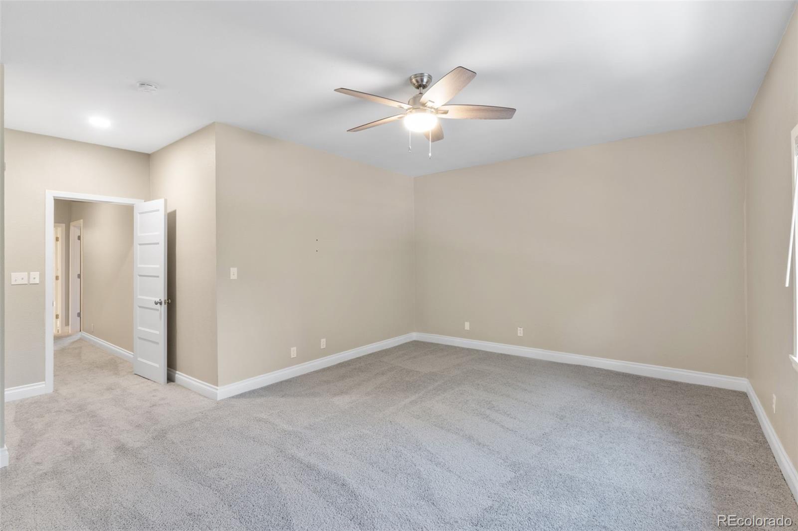 MLS Image #19 for 4250 s olive street,denver, Colorado