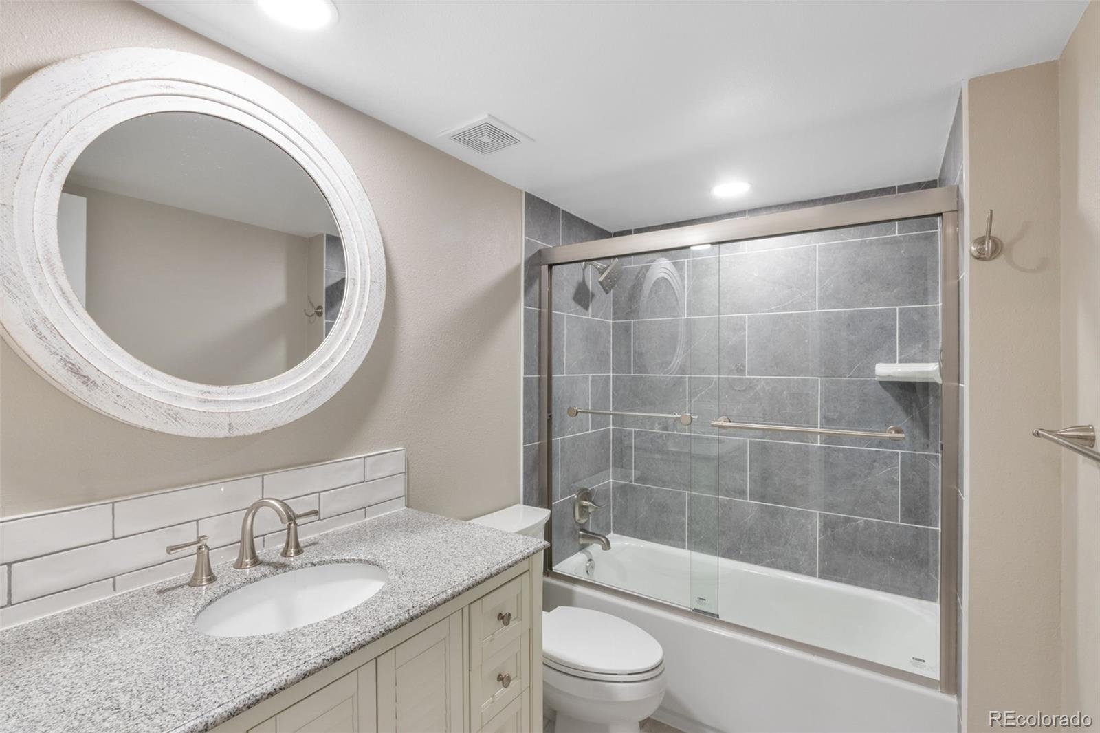 MLS Image #21 for 4250 s olive street,denver, Colorado