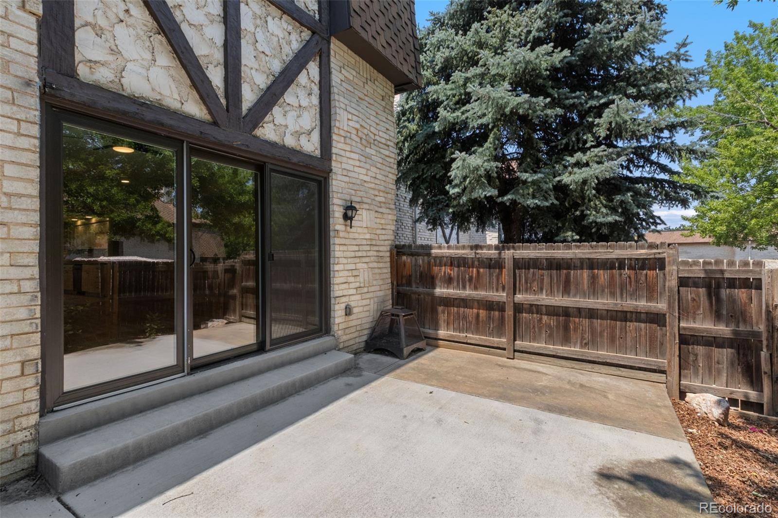 MLS Image #23 for 4250 s olive street,denver, Colorado