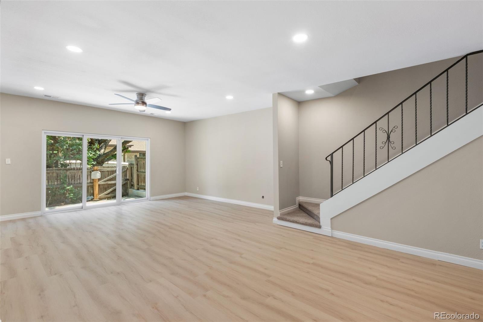 MLS Image #4 for 4250 s olive street,denver, Colorado