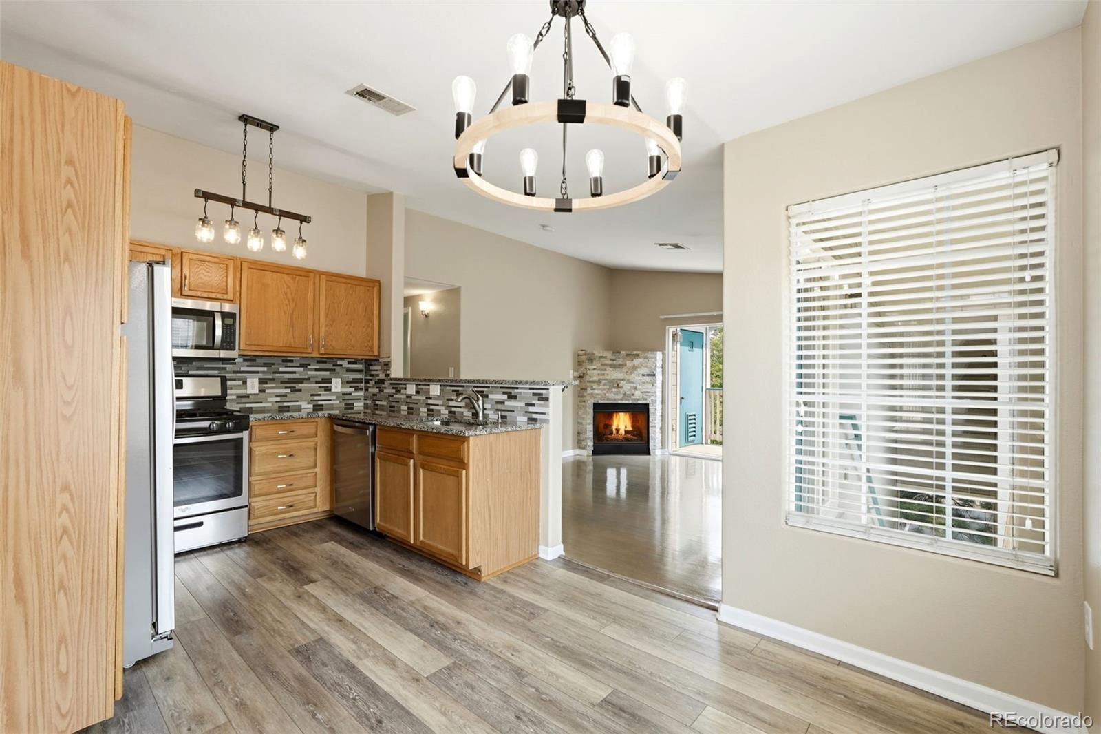 MLS Image #3 for 8427  thunder ridge way,littleton, Colorado