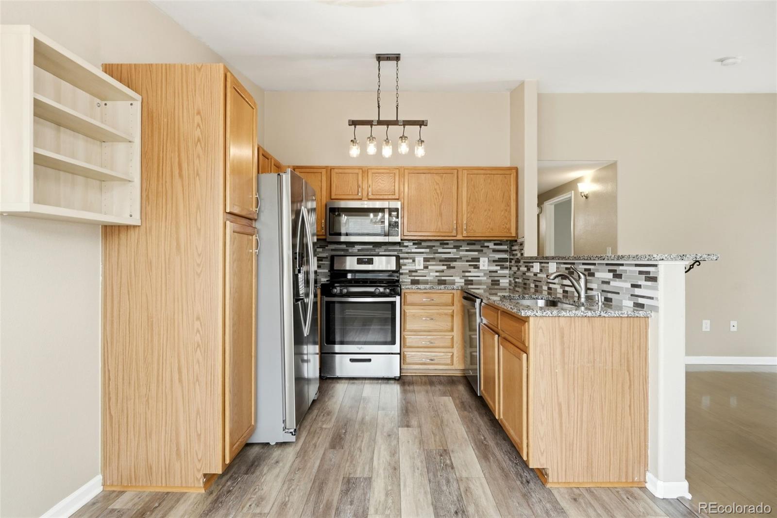 MLS Image #5 for 8427  thunder ridge way,littleton, Colorado
