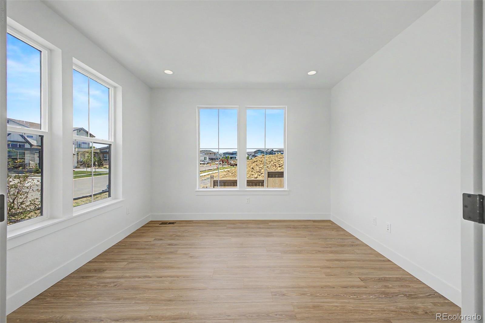 MLS Image #6 for 5588  moosehead circle,longmont, Colorado