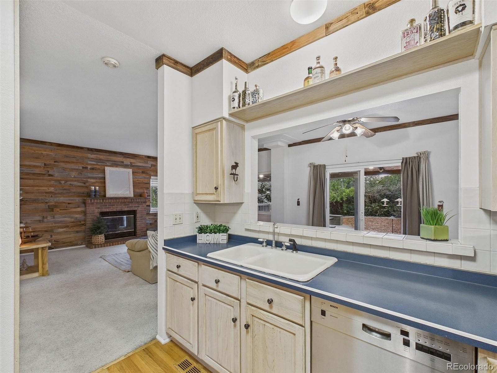 MLS Image #27 for 4685 s raleigh street,denver, Colorado