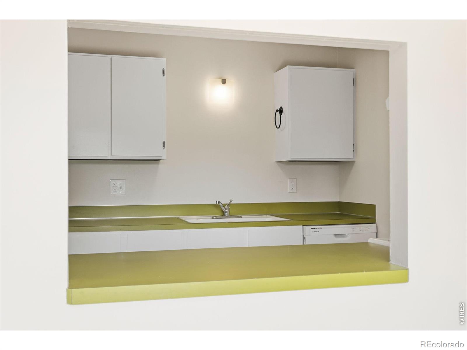 MLS Image #10 for 801 e drake road,fort collins, Colorado