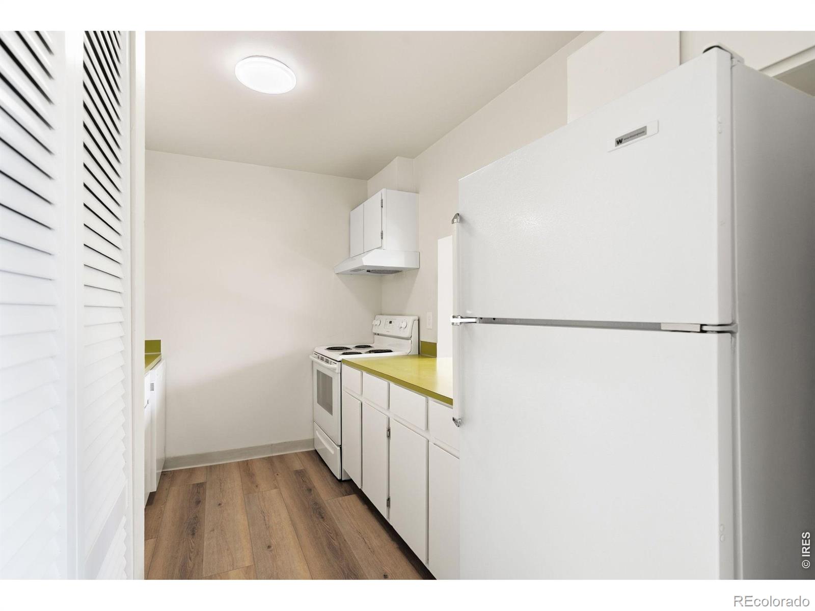 MLS Image #5 for 801 e drake road,fort collins, Colorado