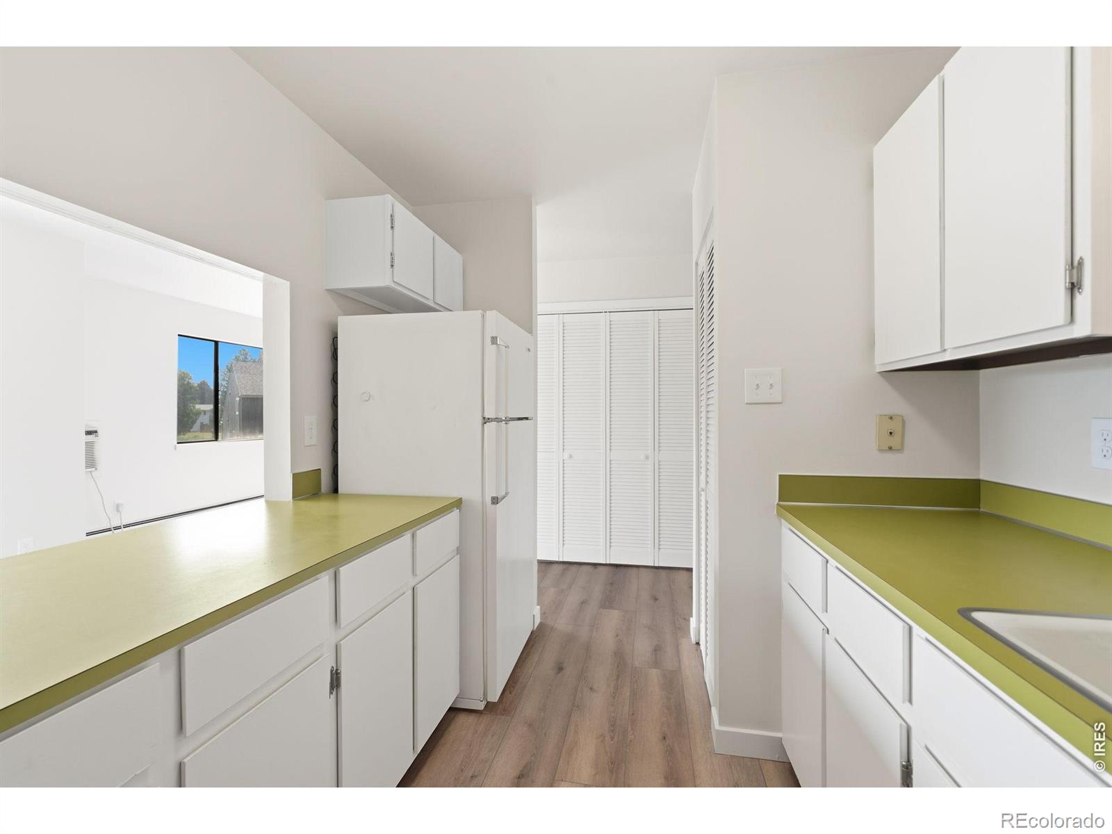 MLS Image #9 for 801 e drake road,fort collins, Colorado