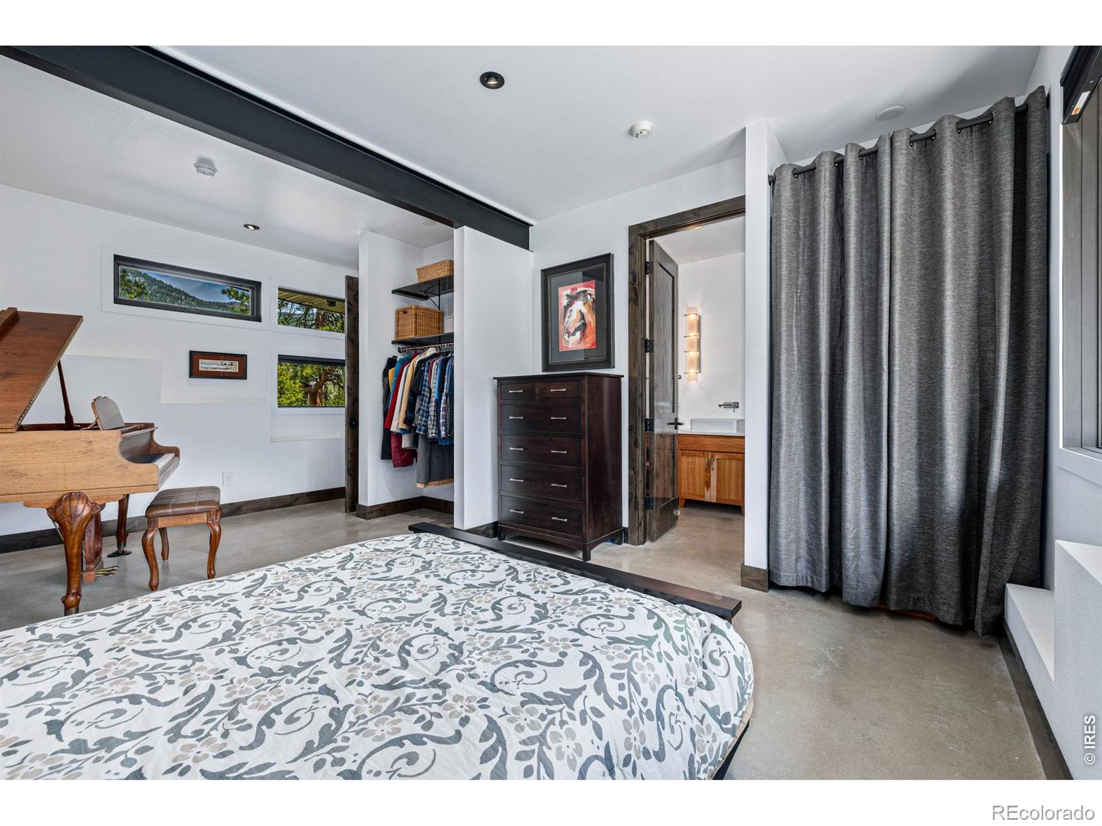 MLS Image #19 for 5896  peregrine trail,golden, Colorado