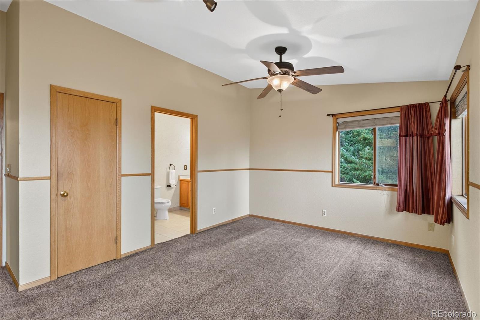 MLS Image #11 for 10176  crest view drive,morrison, Colorado