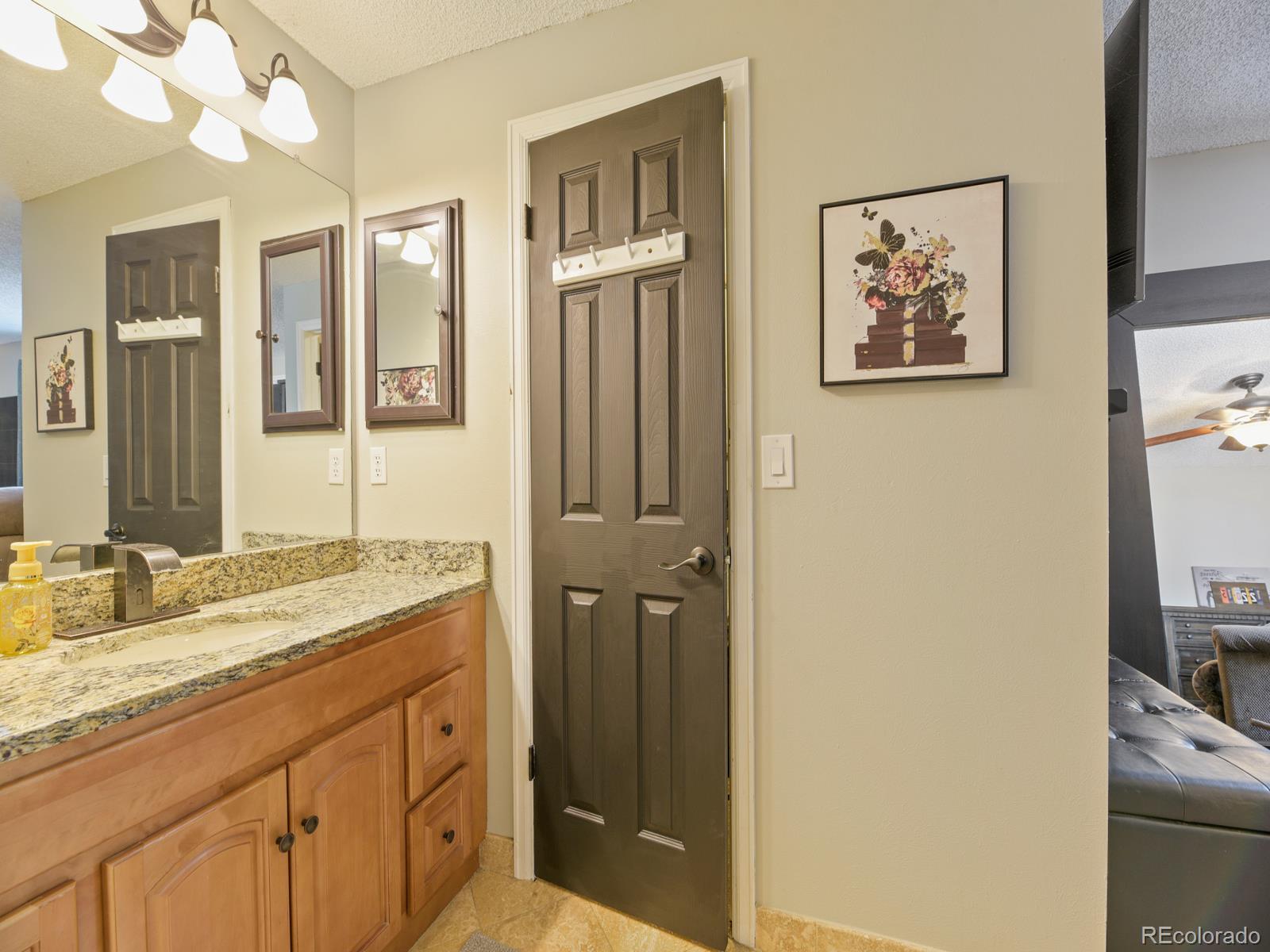MLS Image #22 for 3824 s argonne street,aurora, Colorado