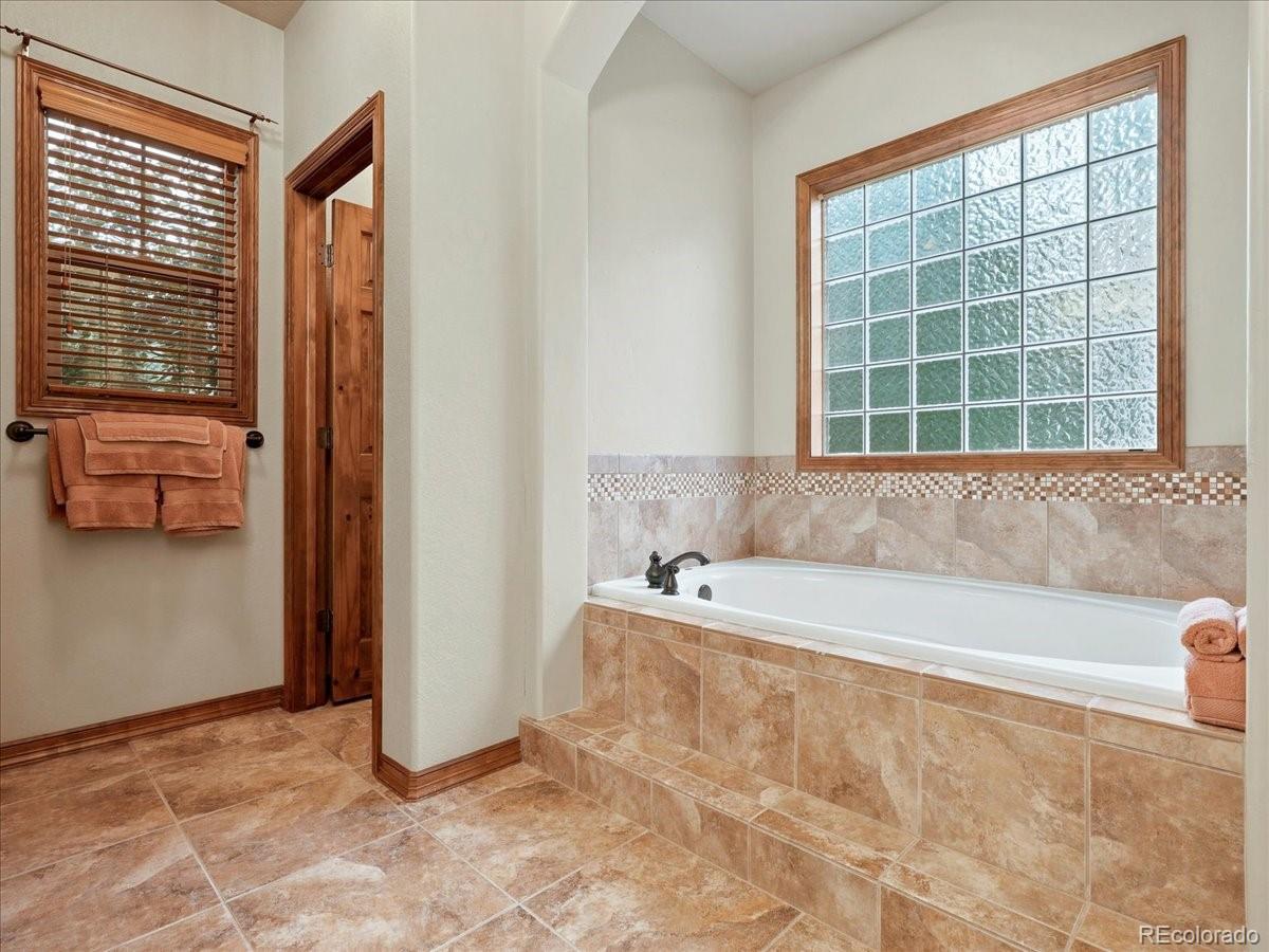 MLS Image #23 for 1061  messara drive,fort collins, Colorado