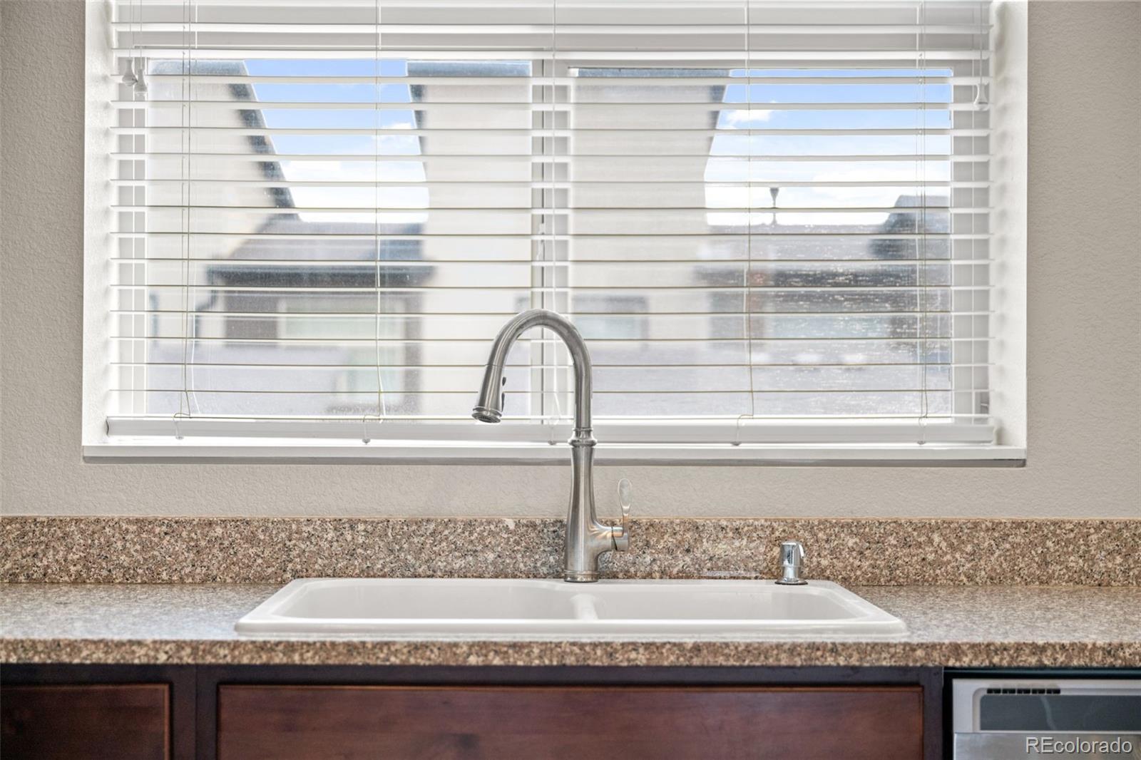 MLS Image #13 for 10137  belvedere loop,lone tree, Colorado