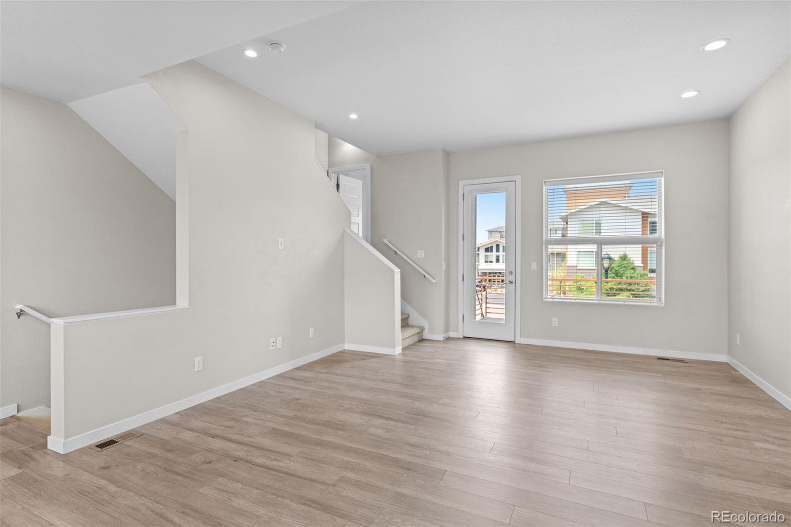 MLS Image #6 for 10137  belvedere loop,lone tree, Colorado