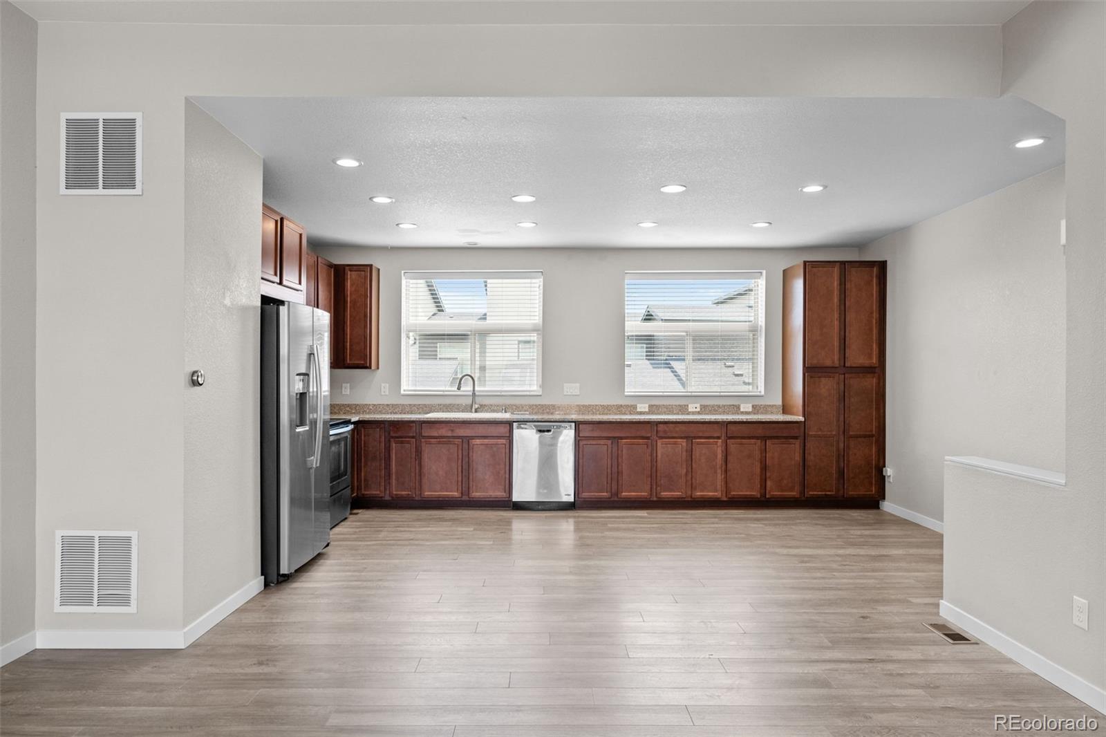 MLS Image #9 for 10137  belvedere loop,lone tree, Colorado