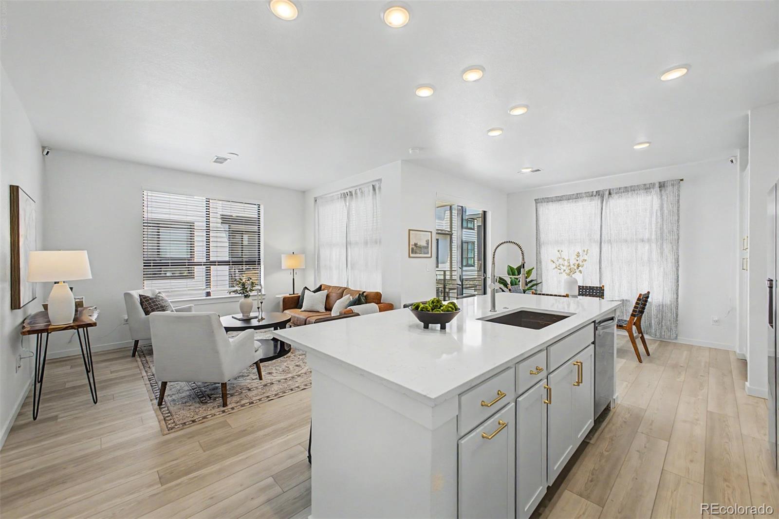 MLS Image #12 for 2046 s holly street,denver, Colorado