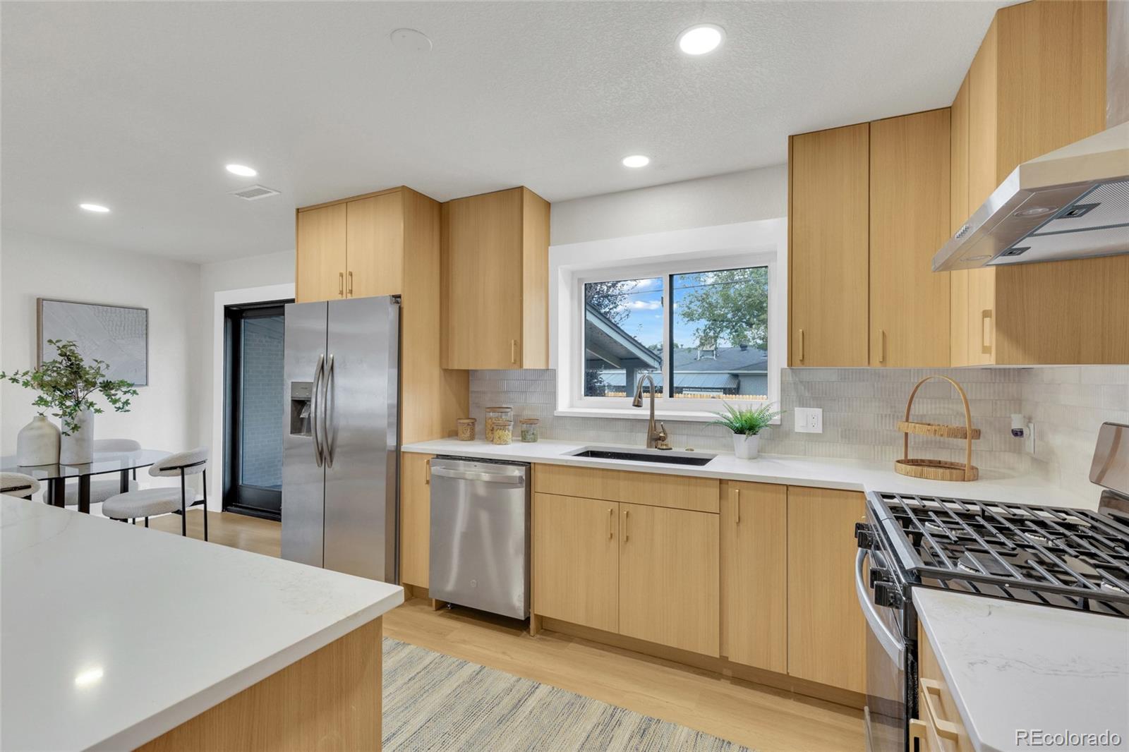 MLS Image #11 for 1170 s gray street,denver, Colorado