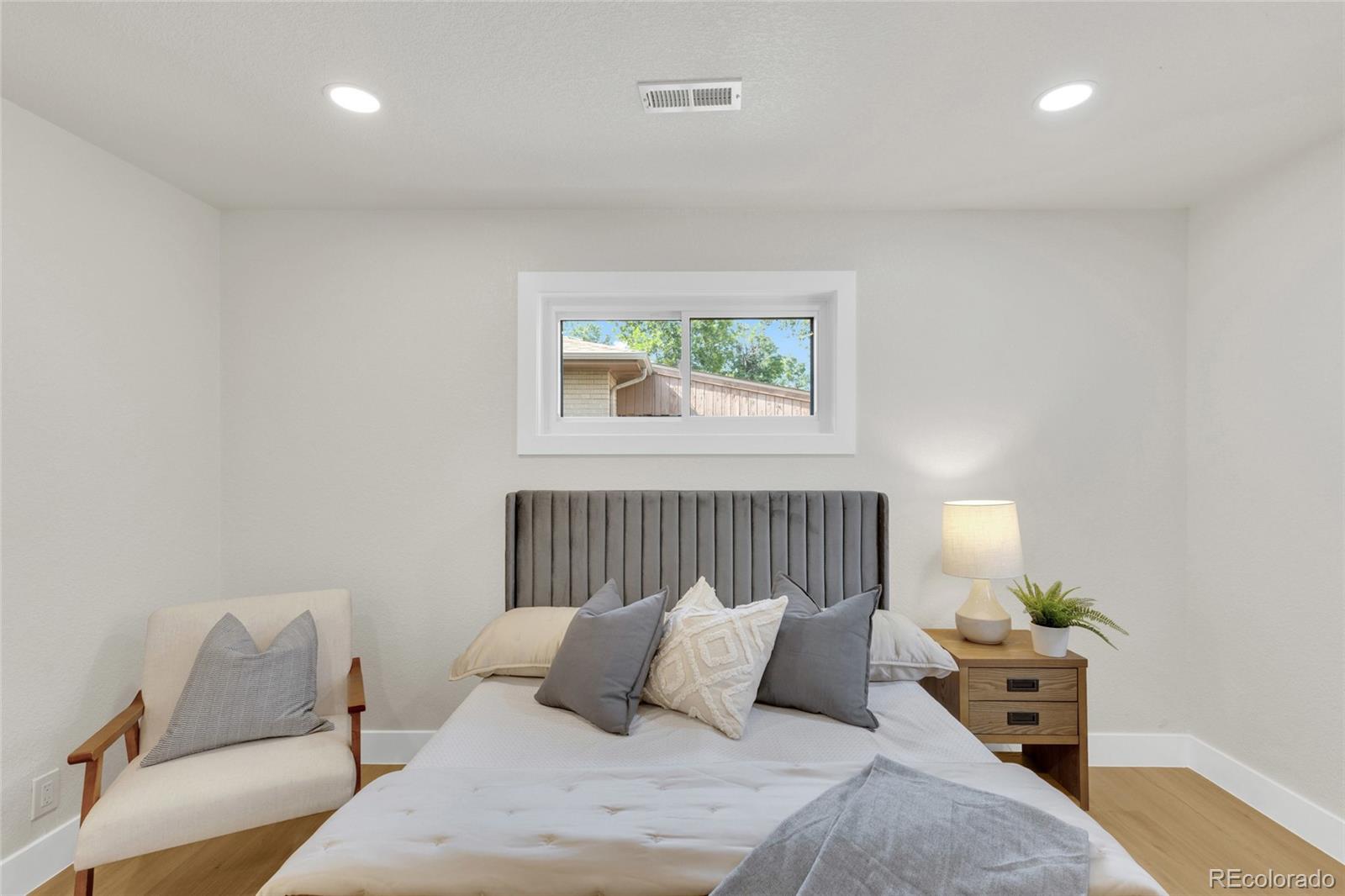 MLS Image #15 for 1170 s gray street,denver, Colorado