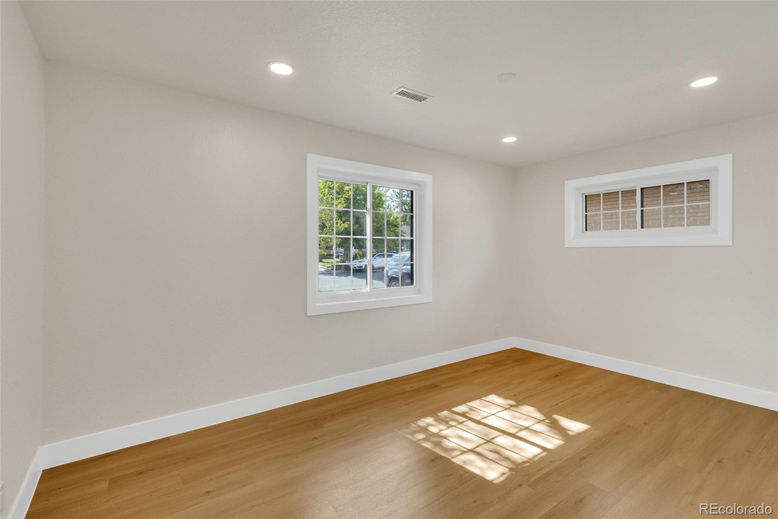 MLS Image #20 for 1170 s gray street,denver, Colorado