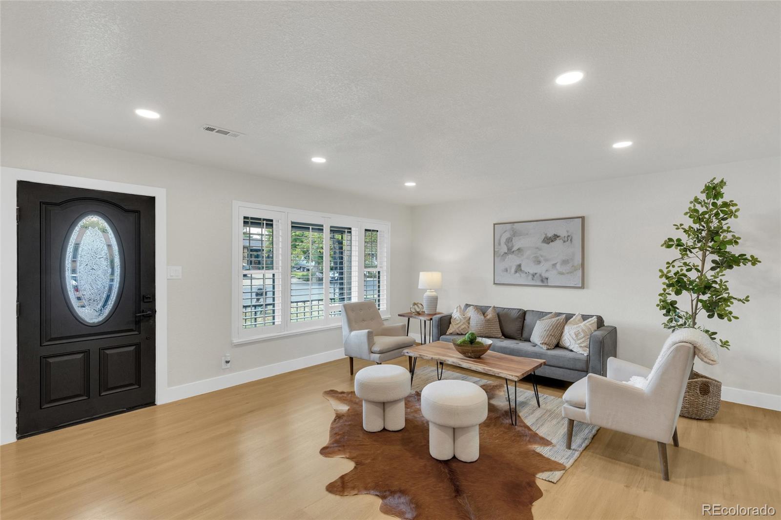MLS Image #3 for 1170 s gray street,denver, Colorado