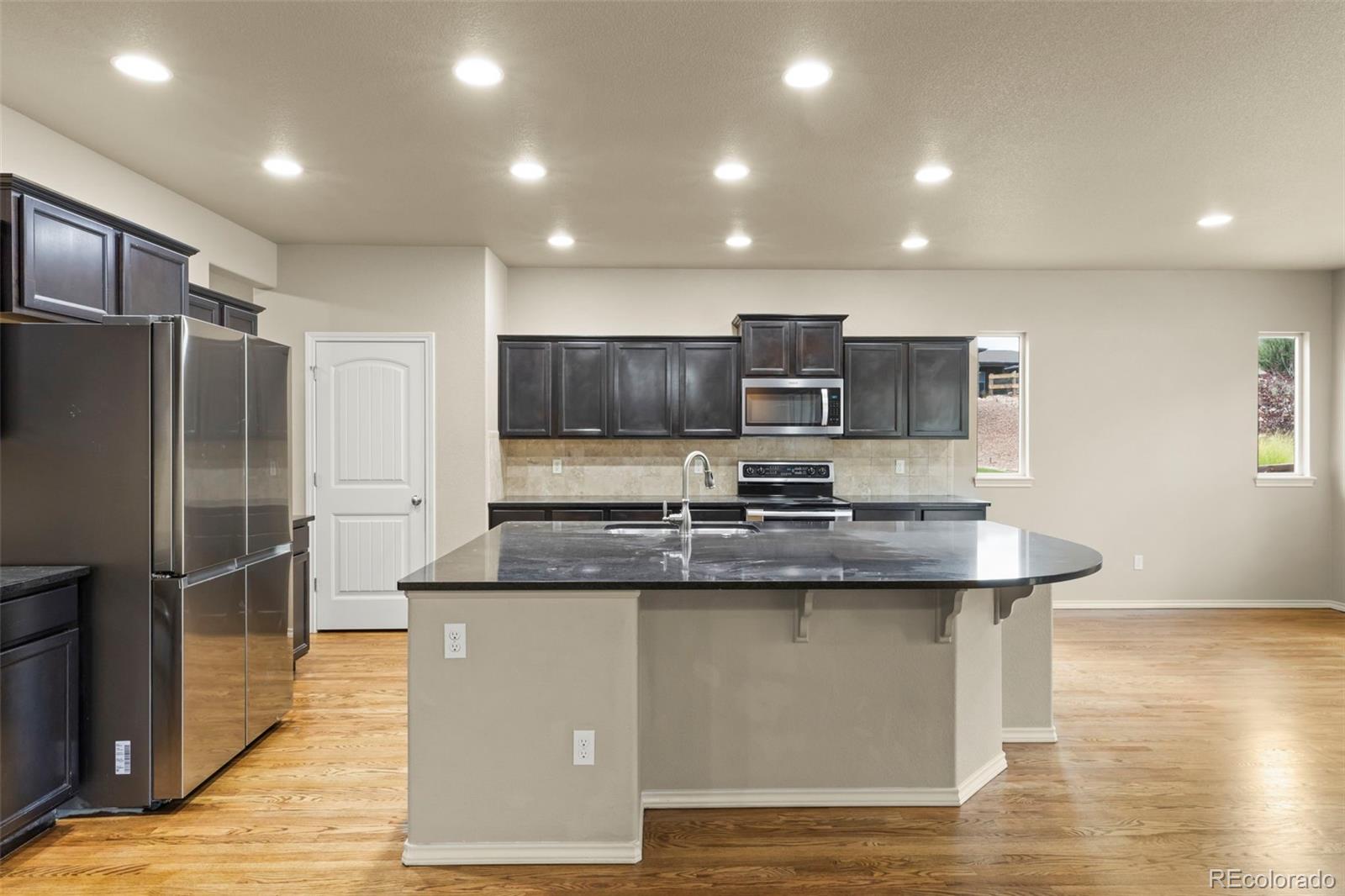 MLS Image #11 for 15551  colorado central way,monument, Colorado