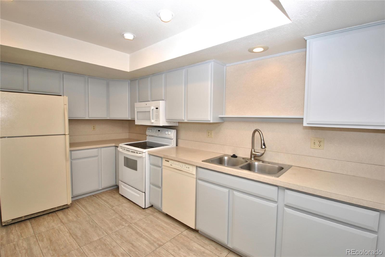 MLS Image #7 for 488 w rockrimmon boulevard,colorado springs, Colorado