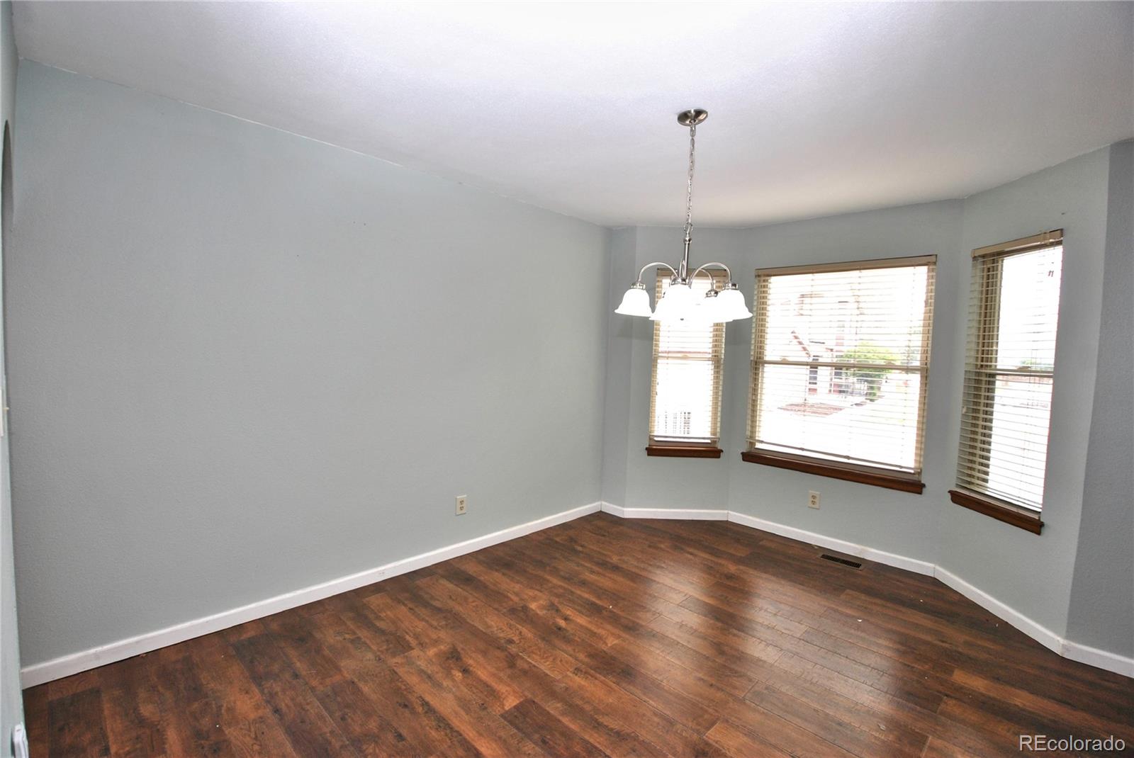 MLS Image #9 for 488 w rockrimmon boulevard,colorado springs, Colorado