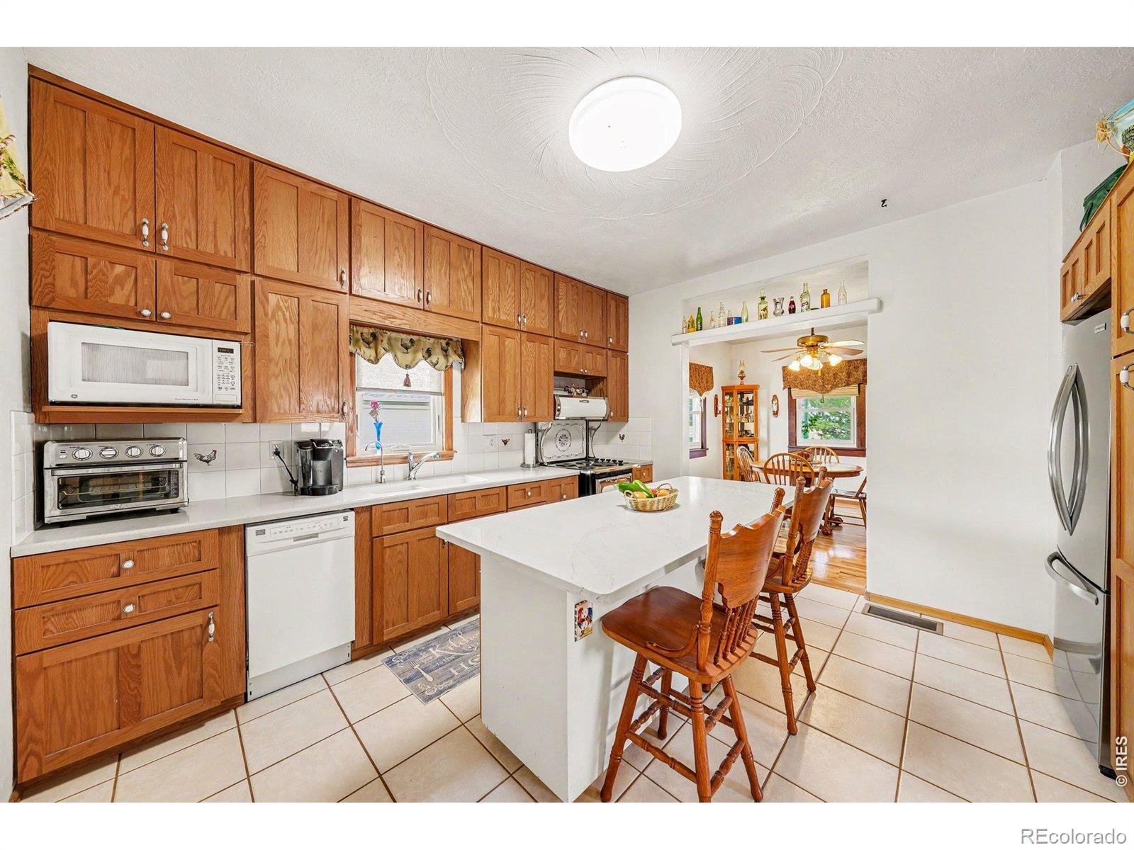 MLS Image #13 for 19290  county road 37 ,la salle, Colorado