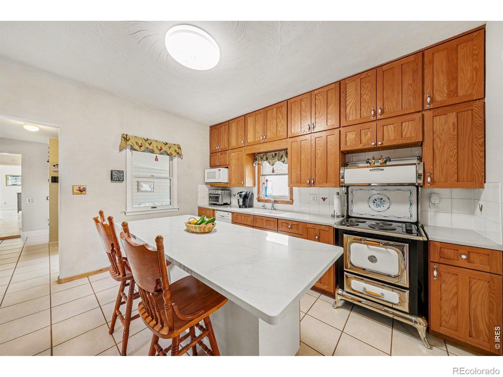 MLS Image #14 for 19290  county road 37 ,la salle, Colorado