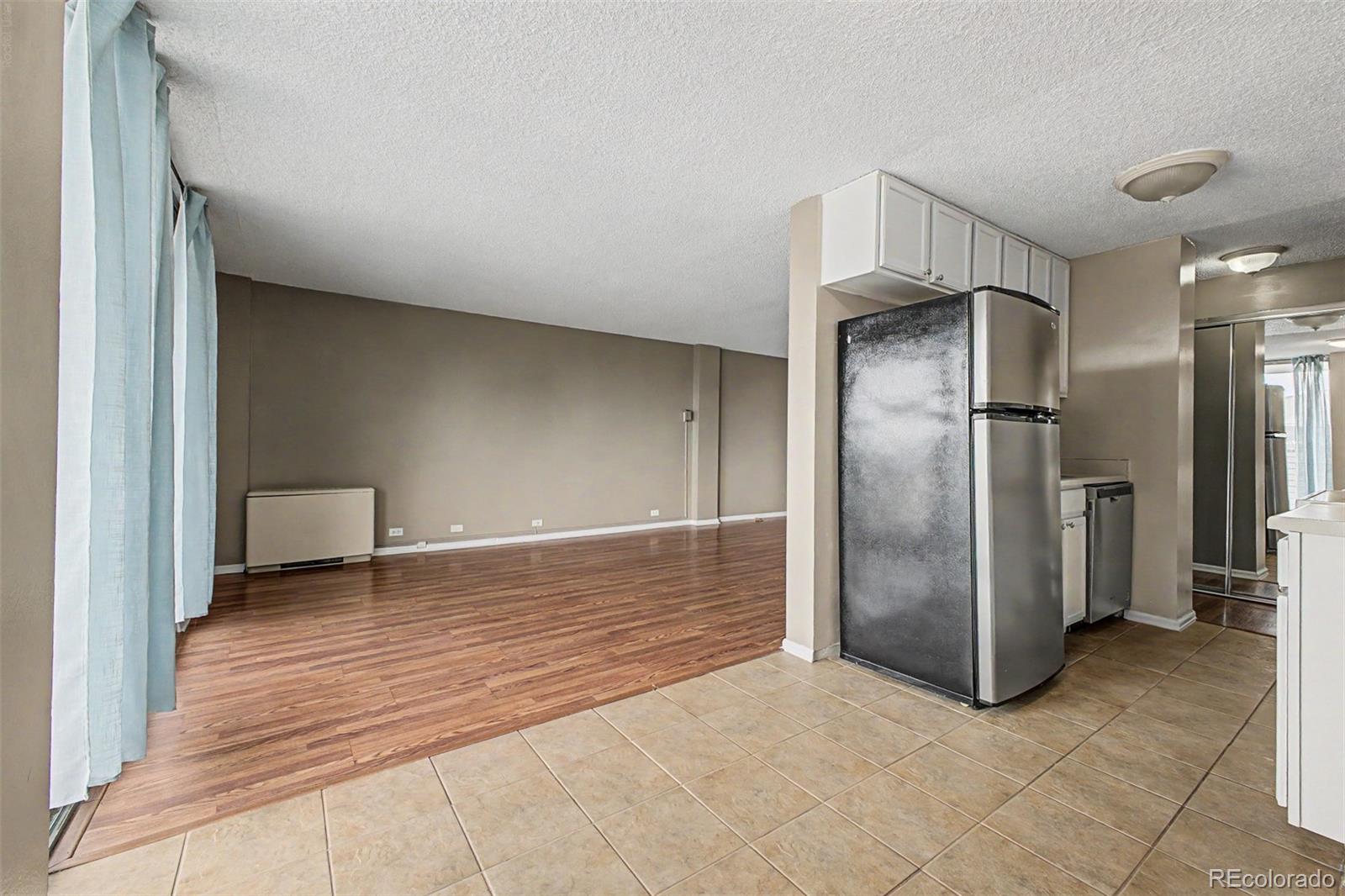 MLS Image #11 for 2225  buchtel boulevard,denver, Colorado