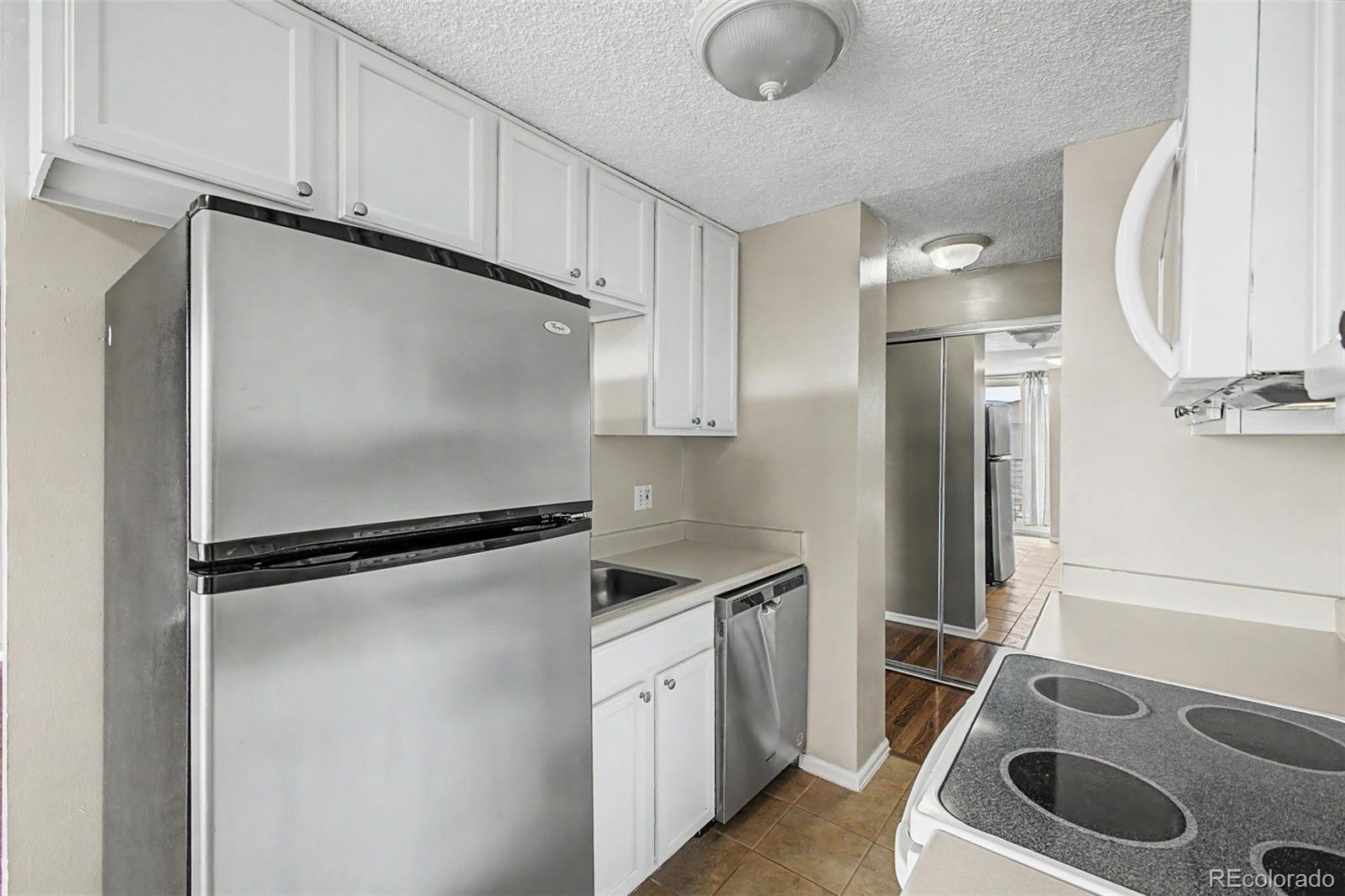 MLS Image #13 for 2225  buchtel boulevard,denver, Colorado