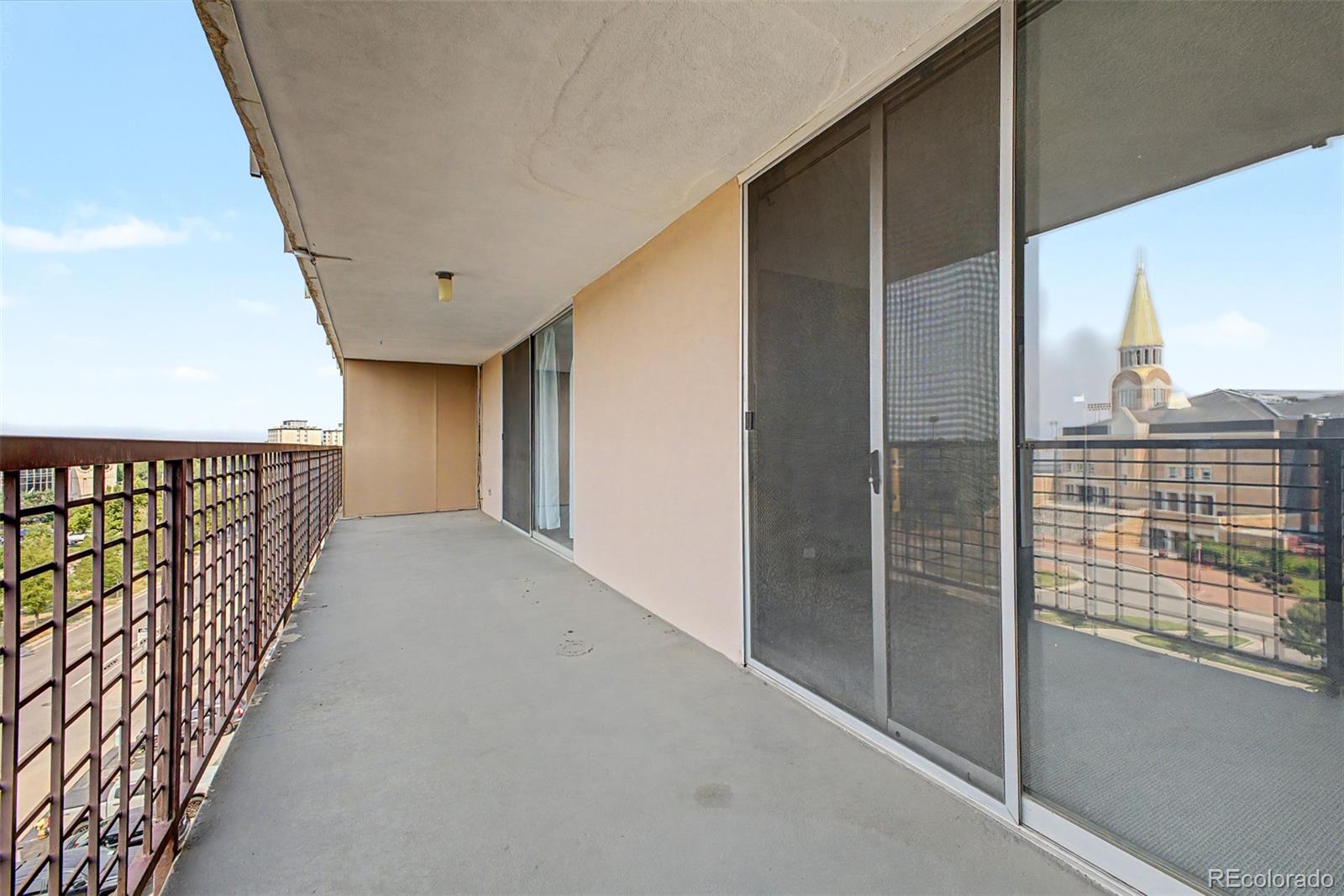 MLS Image #23 for 2225  buchtel boulevard,denver, Colorado