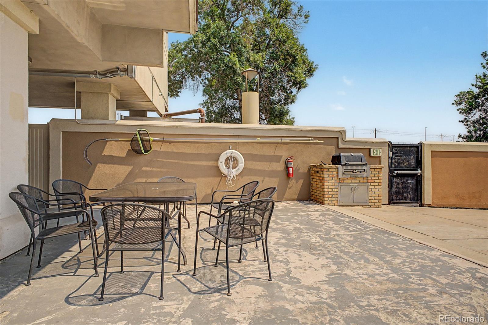MLS Image #29 for 2225  buchtel boulevard,denver, Colorado
