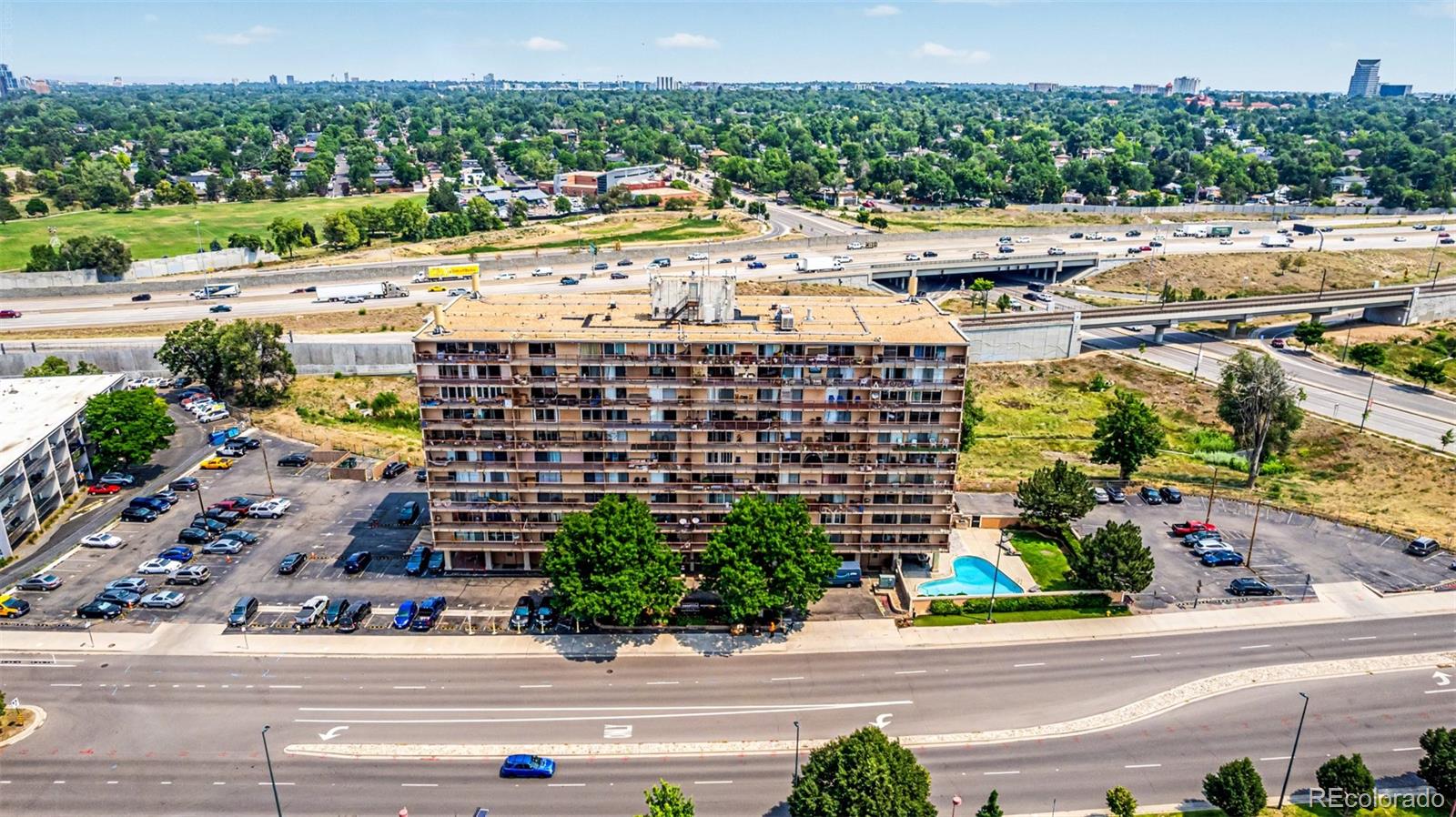 MLS Image #33 for 2225  buchtel boulevard,denver, Colorado