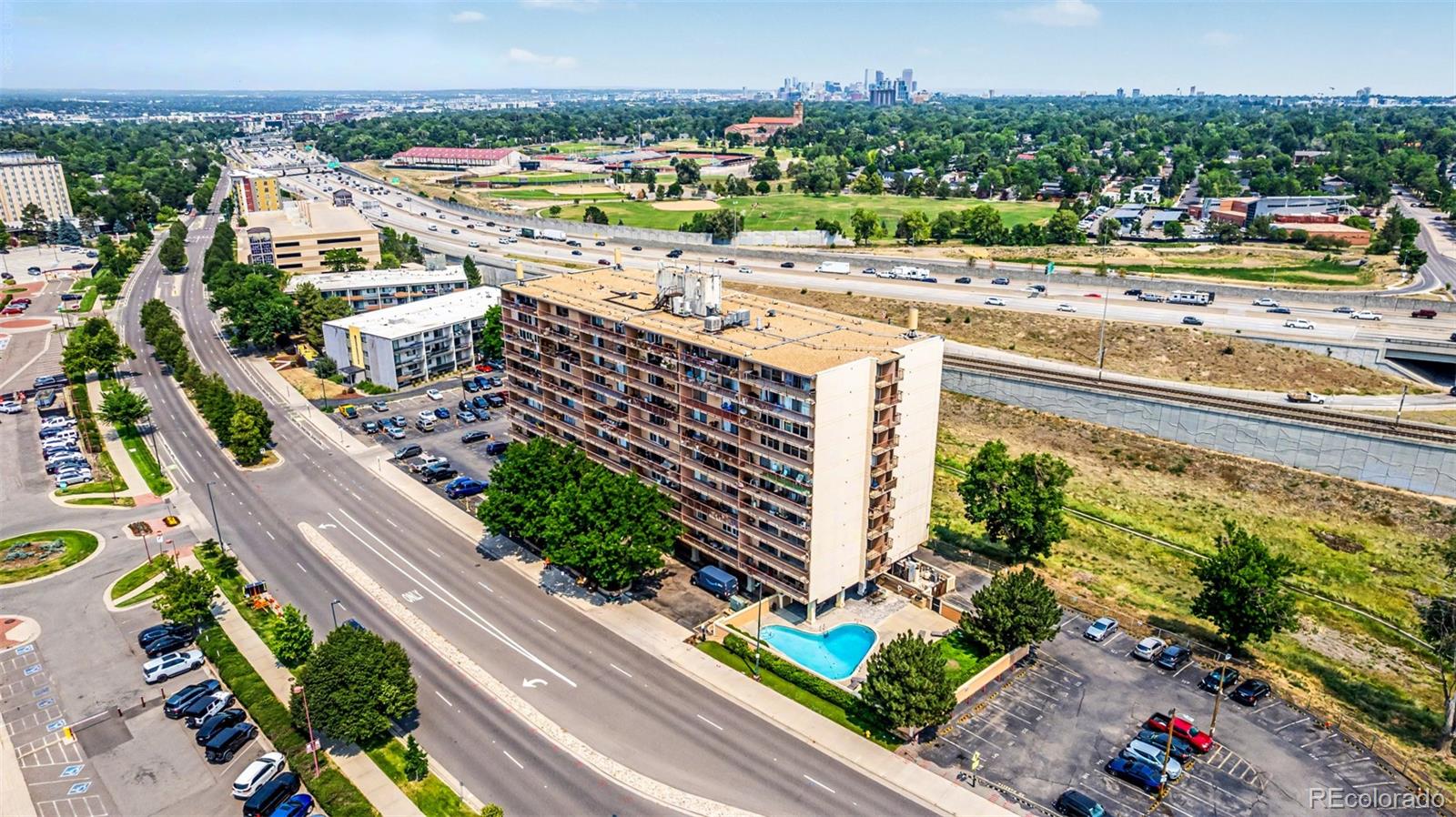 MLS Image #35 for 2225  buchtel boulevard,denver, Colorado