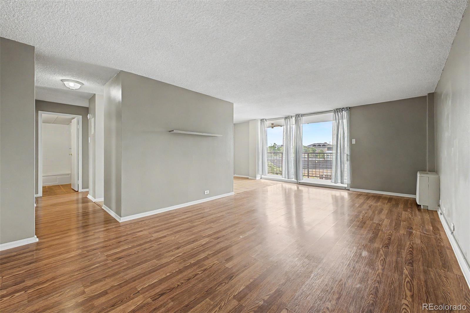 MLS Image #9 for 2225  buchtel boulevard,denver, Colorado