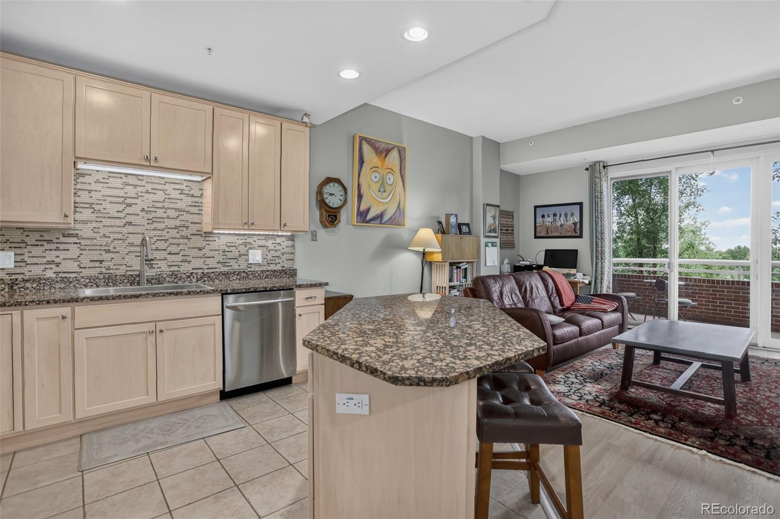 MLS Image #10 for 4875 s monaco street,denver, Colorado