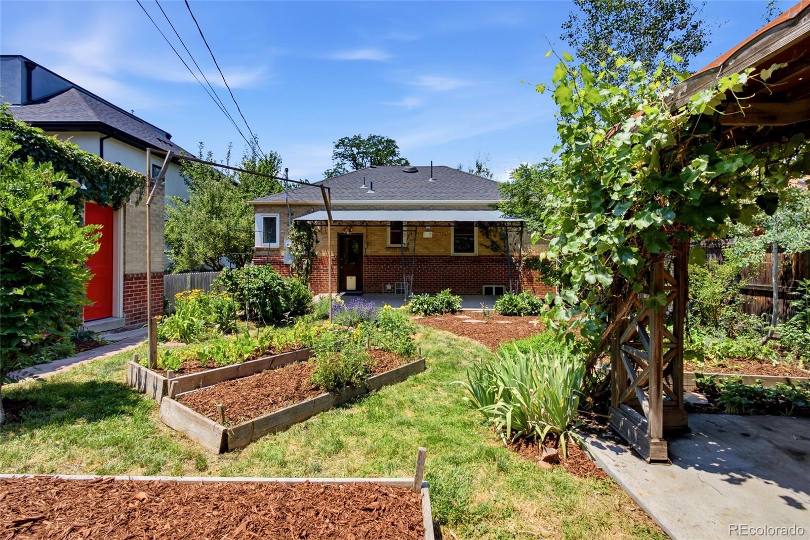 MLS Image #37 for 1564 s josephine street,denver, Colorado